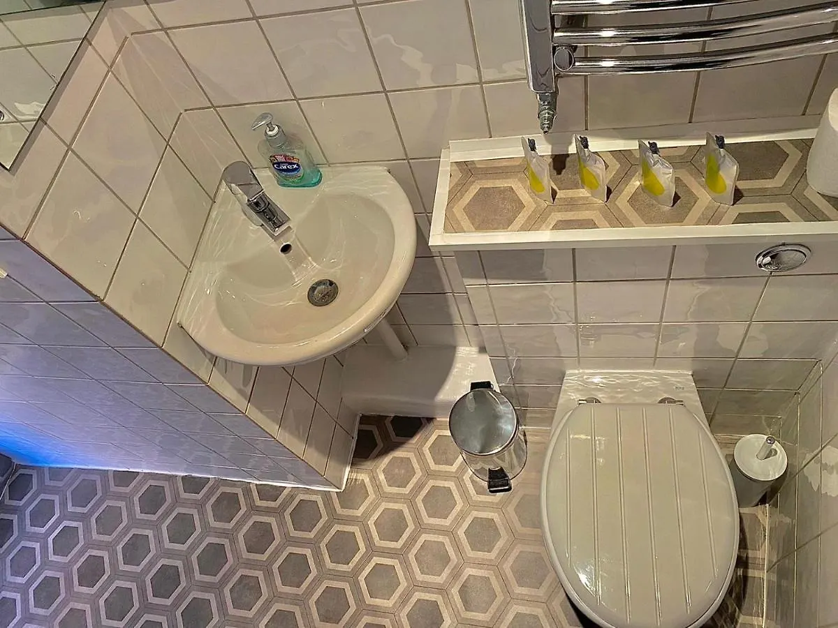 Grosvenor Place Guest House تشيستر