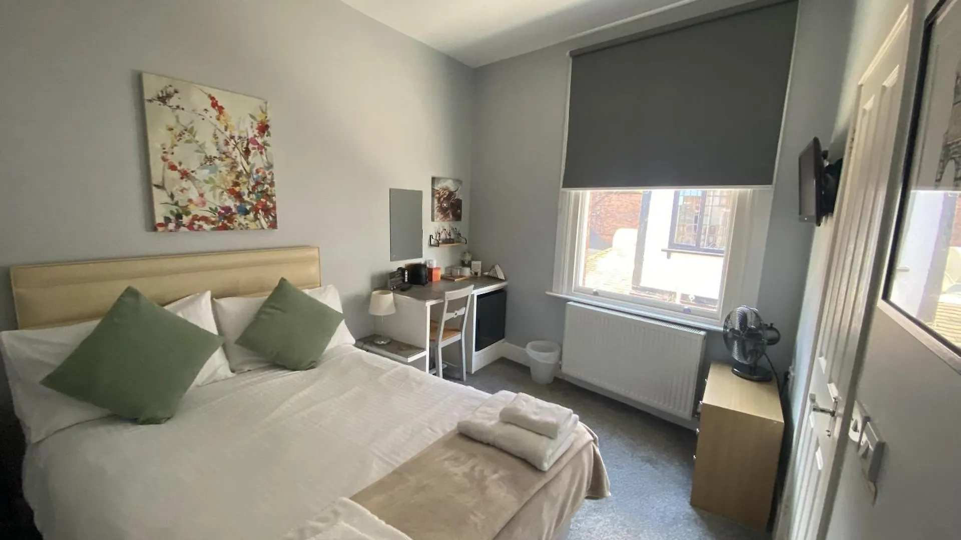 Grosvenor Place Guest House تشيستر