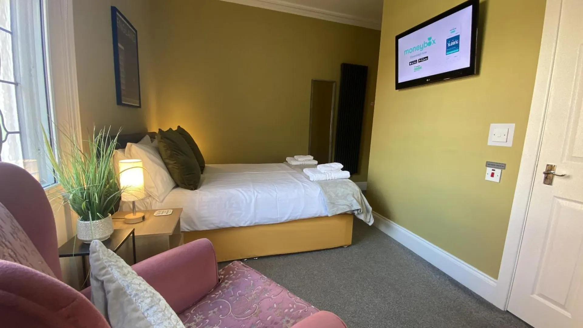 Grosvenor Place Guest House Chester