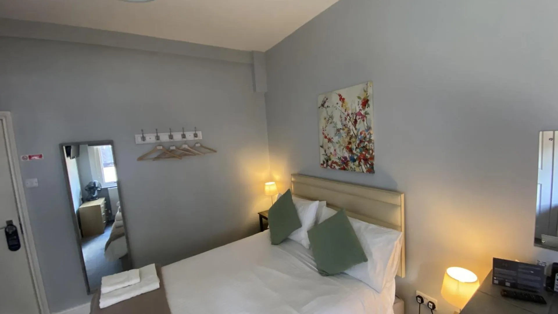 Grosvenor Place Guest House Chester 3*,