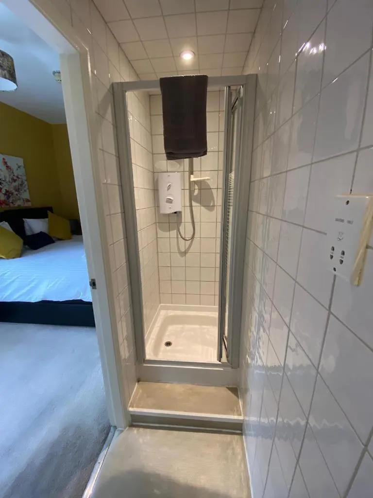 Grosvenor Place Guest House Chester