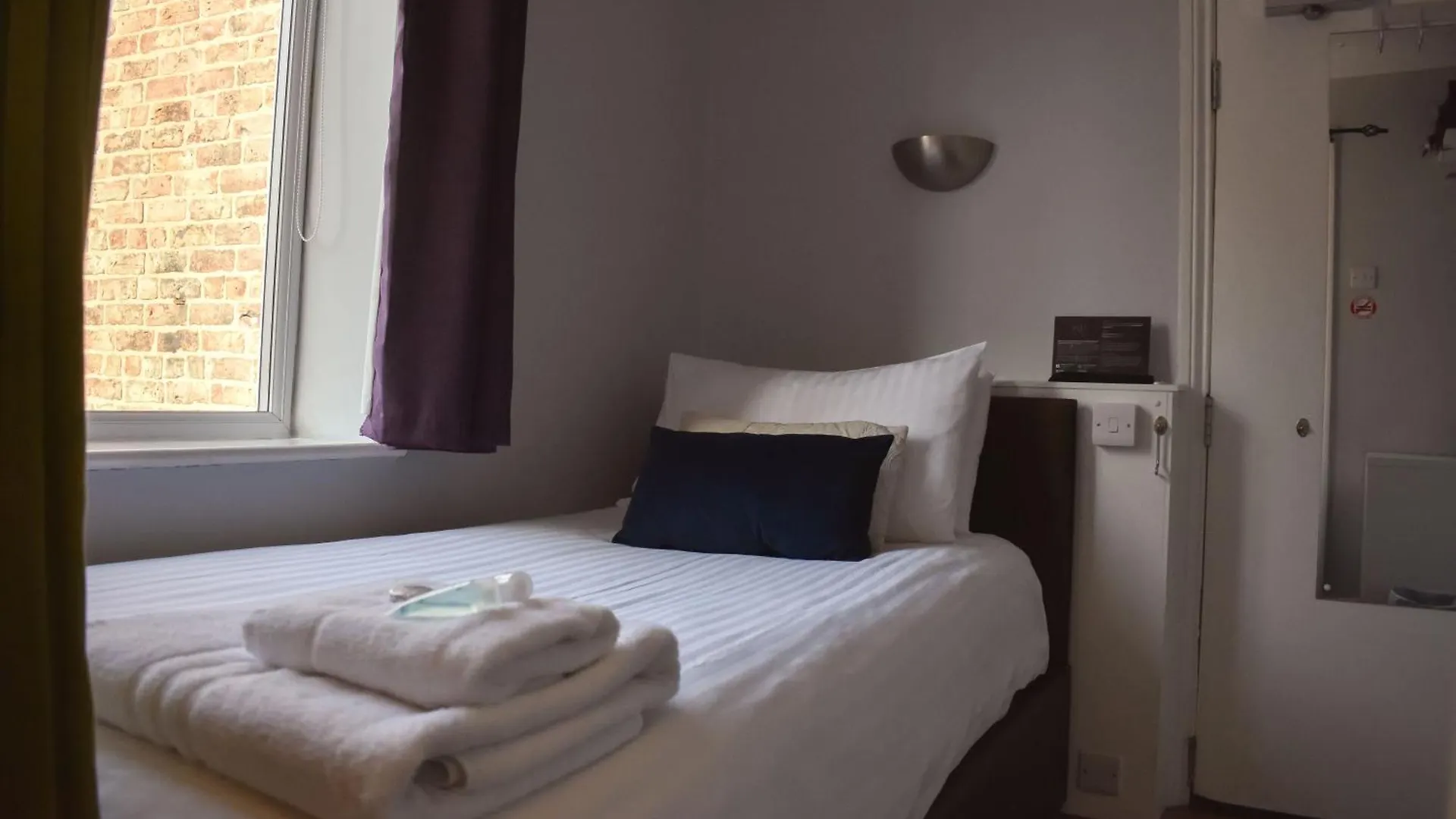 Grosvenor Place Guest House Chester