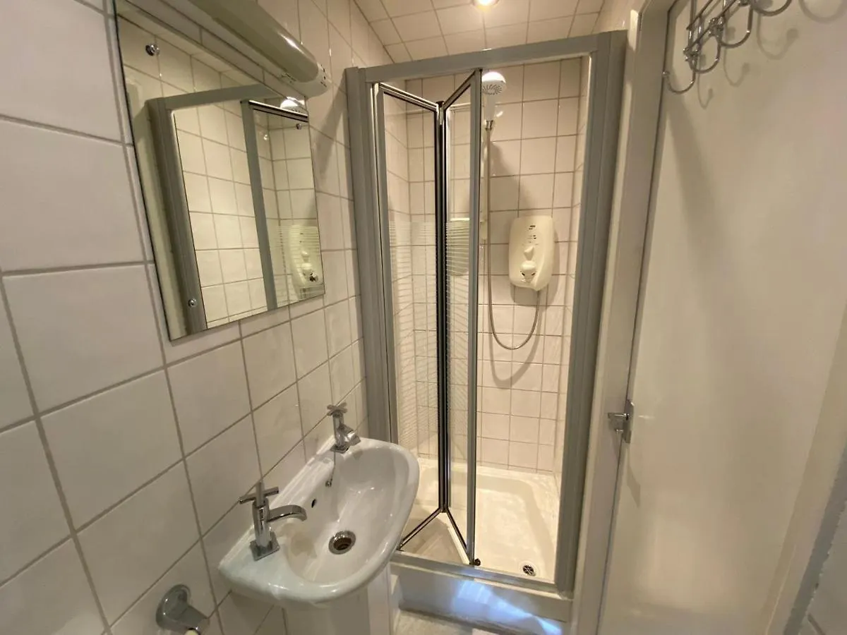 Grosvenor Place Guest House Chester